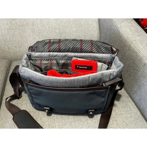 Manfrotto Windsor messenger camera bag. Small - Picture 7 of 9